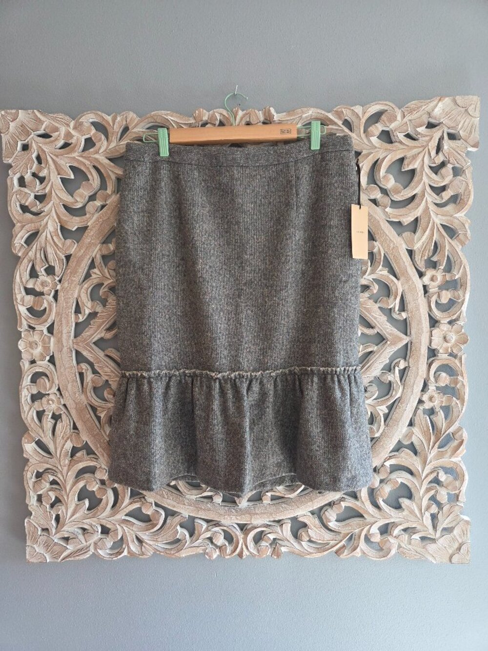 Halogen Gray Tweed Ruffle Hem Pencil Skirt Size 14